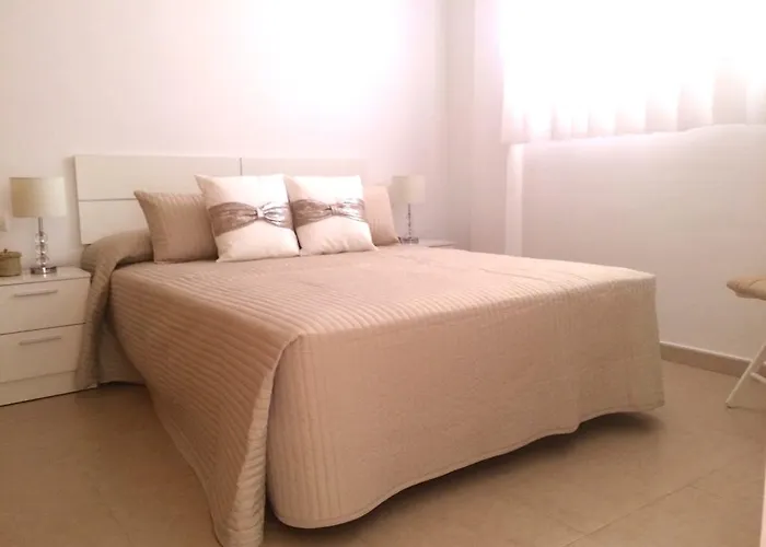 Hola 1-30 Playa de San Juan (Tenerife)