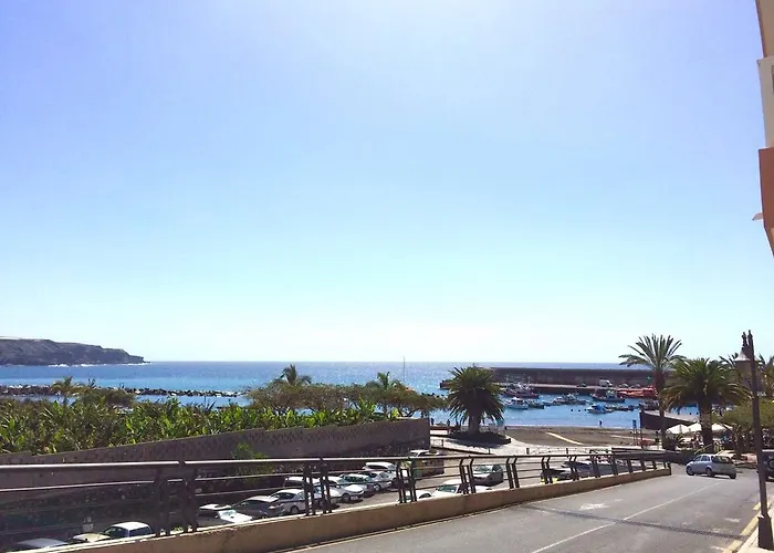 Hola 1-30 Apartman *